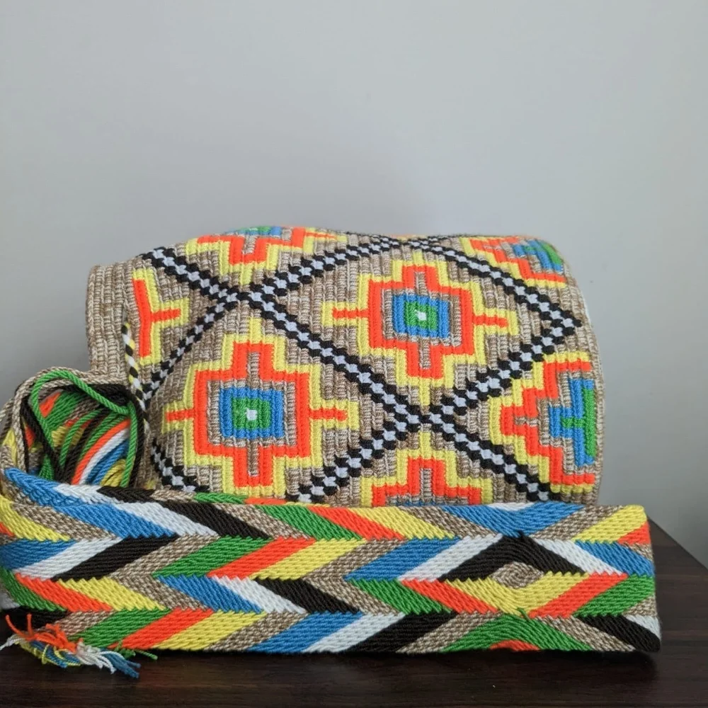 Authentic Wayuu Mochila Colombian Bag Large Size Colors matizada Autumn - Picture 3 of 6